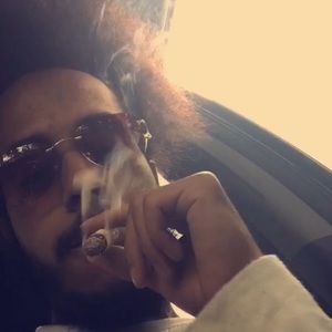 Meet your Posher, Phillip